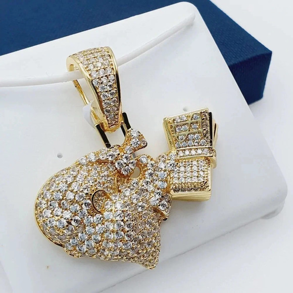 "14K Gold Plated Cubic Zircon Pendant, EVBRS362 - Picture 3 of 10